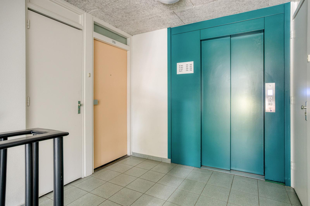 Appartement te koop: Adelbert van Scharnlaan 177A, Maastricht
