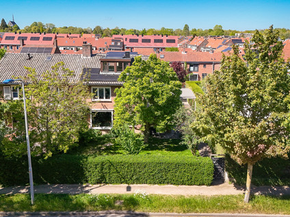 Weidsteeg 24