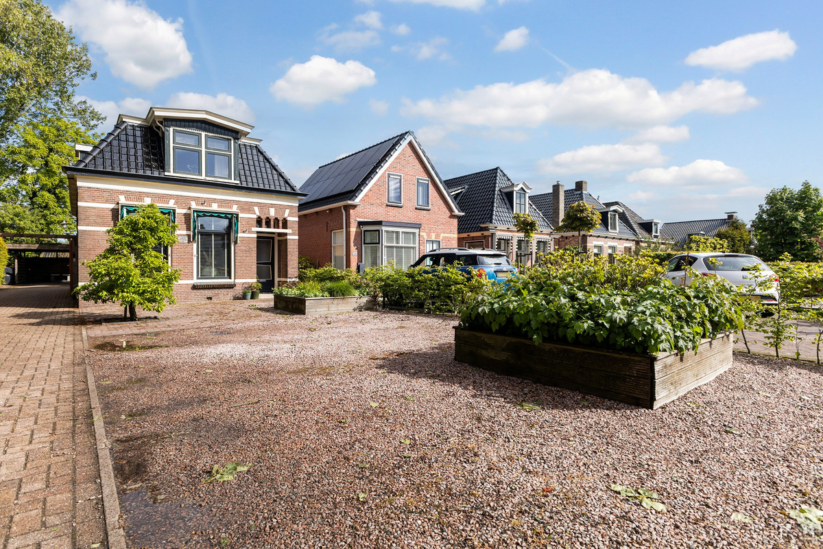 Vrijstaande woning te koop: Hermanawei 31, Minnertsga