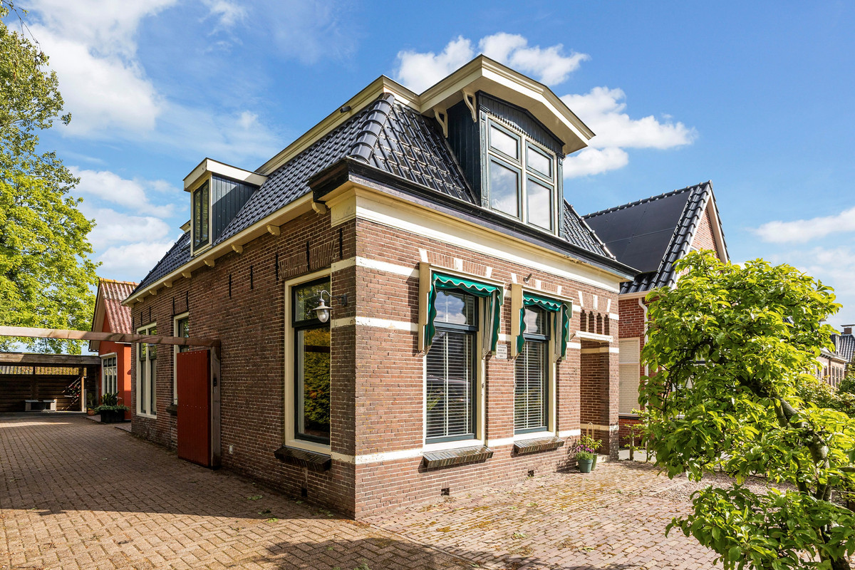 Vrijstaande woning te koop: Hermanawei 31, Minnertsga