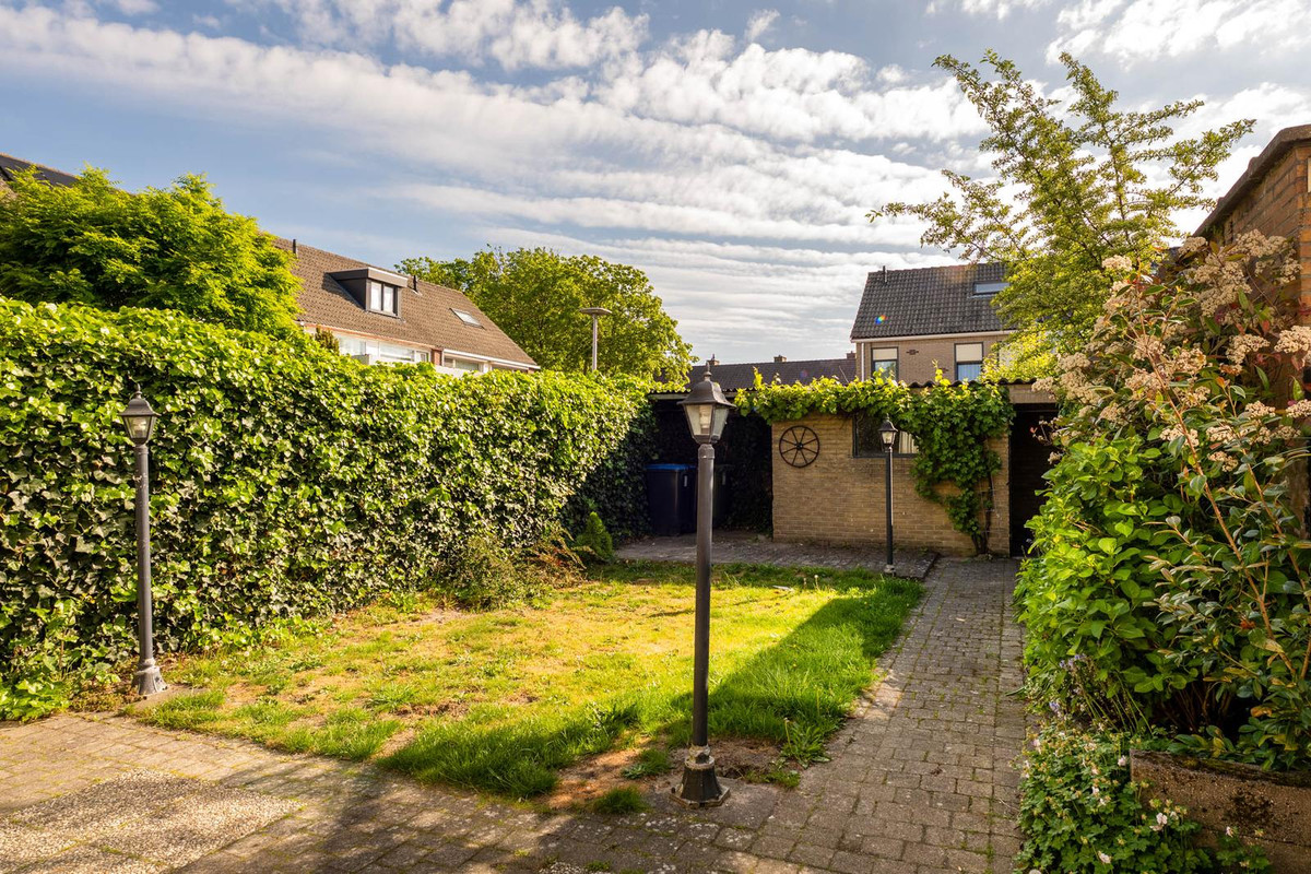 Hoekwoning te koop: Anemoonstraat 34, Putte