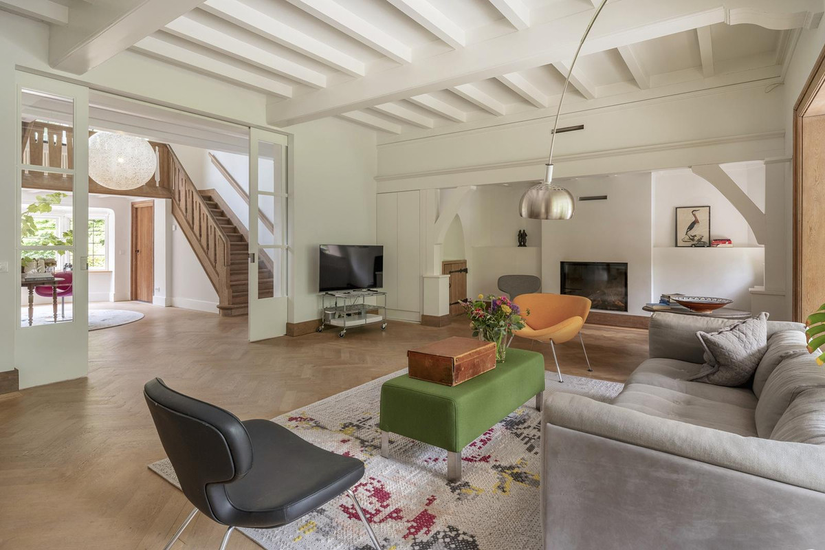 Vrijstaande woning te koop: Bredaseweg 389, Tilburg