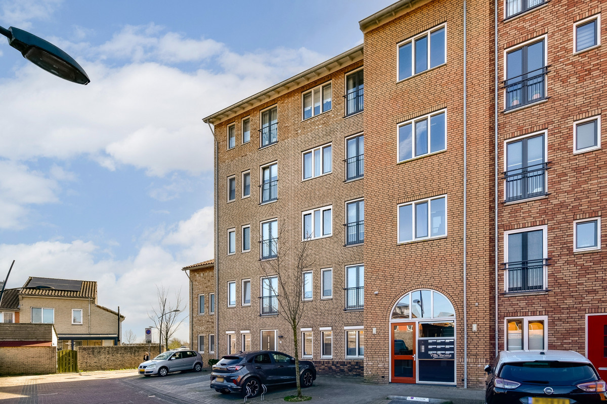 Appartement te koop: Veenland 9, Assendelft