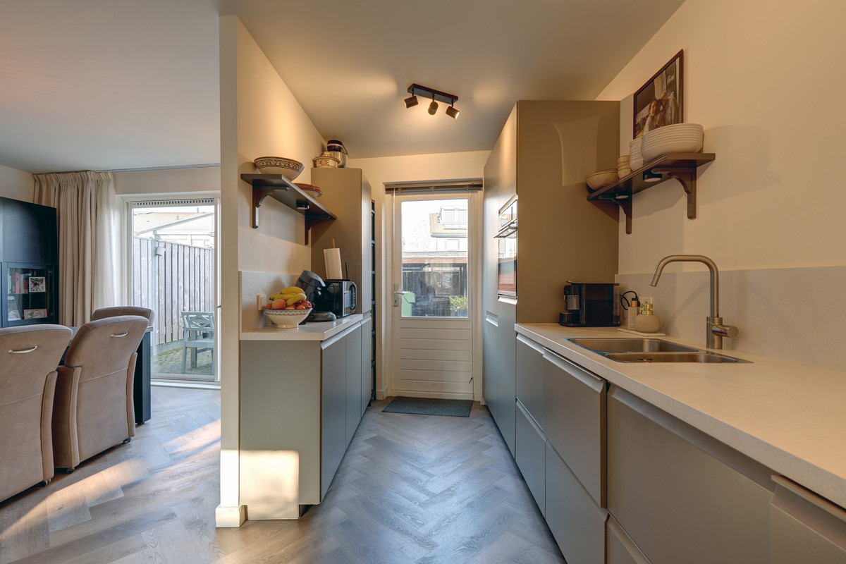Tussenwoning te koop: Werfhof 12, Heerhugowaard