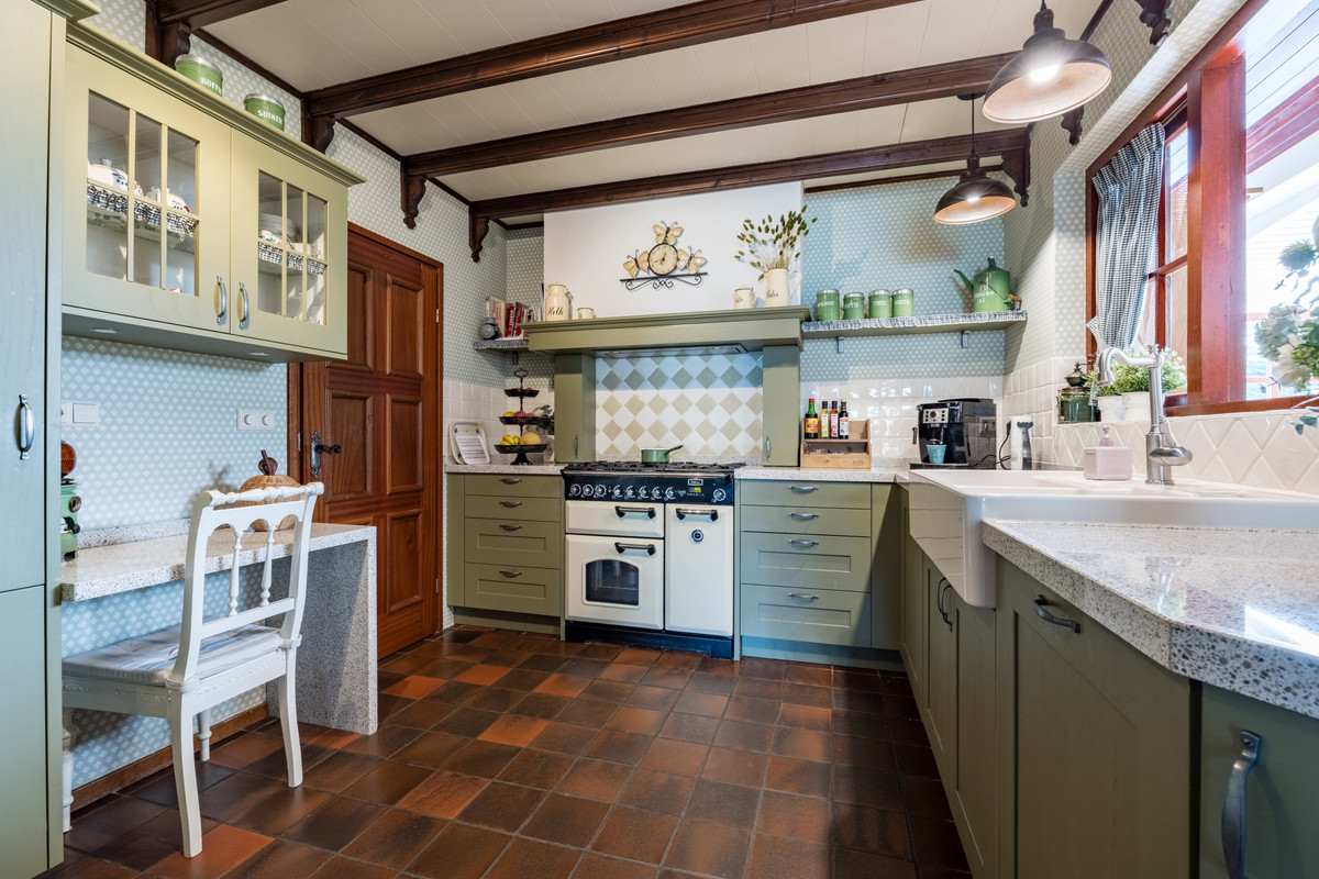 Vrijstaande woning te koop: Noordweg 53, Wateringen