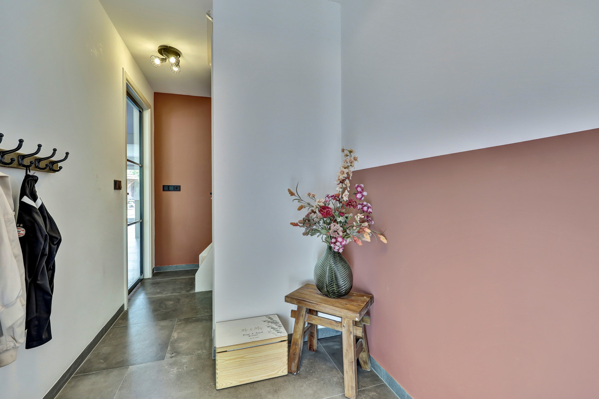 Twee-onder-één-kap te koop: Schoutstraat 53, Bladel