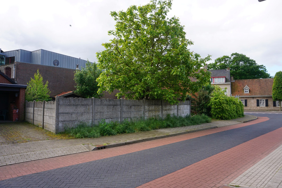 Vrijstaande woning te koop: Chaamseweg 18, Baarle-Nassau