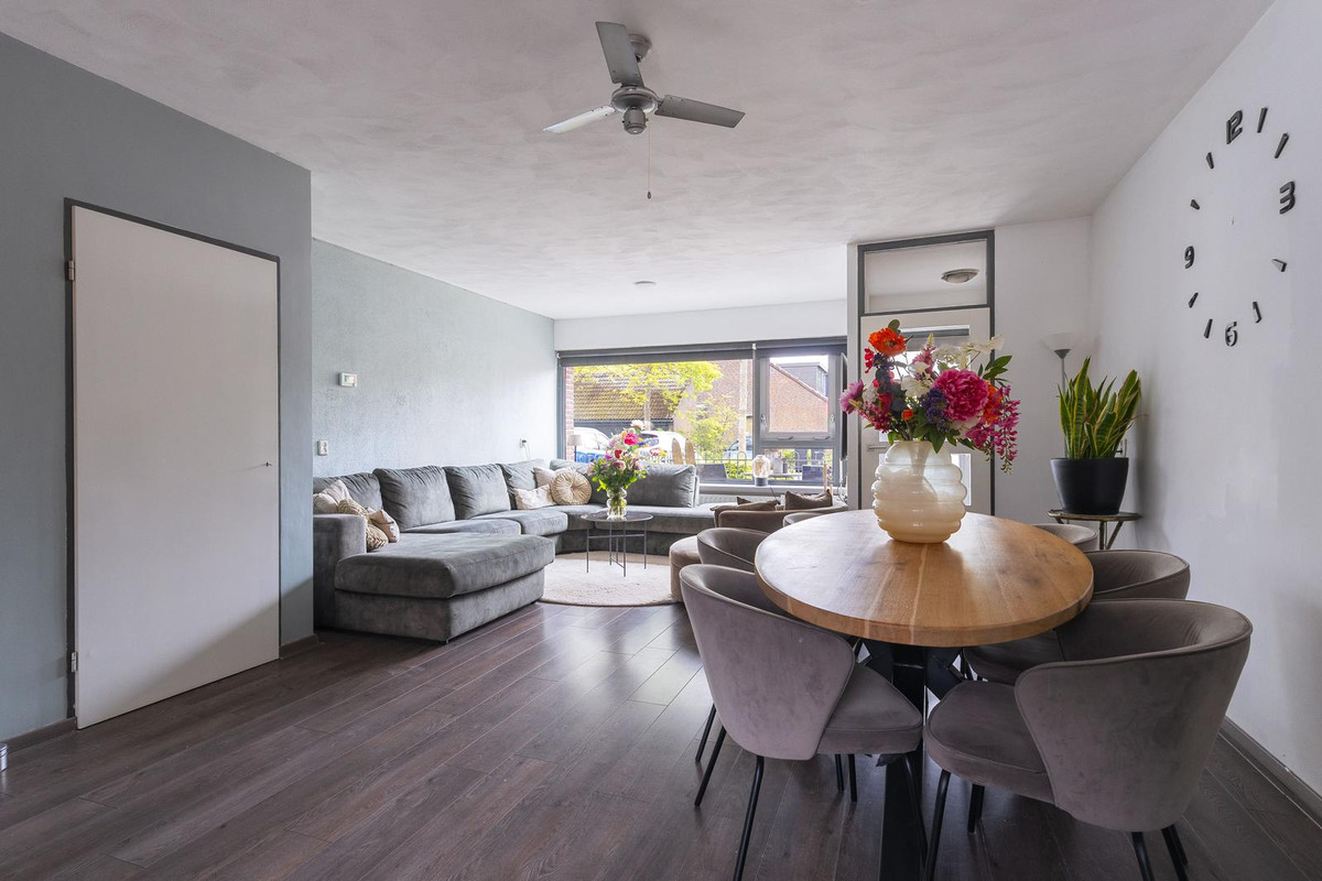 Tussenwoning te koop: Langetuin 98, Zwaag