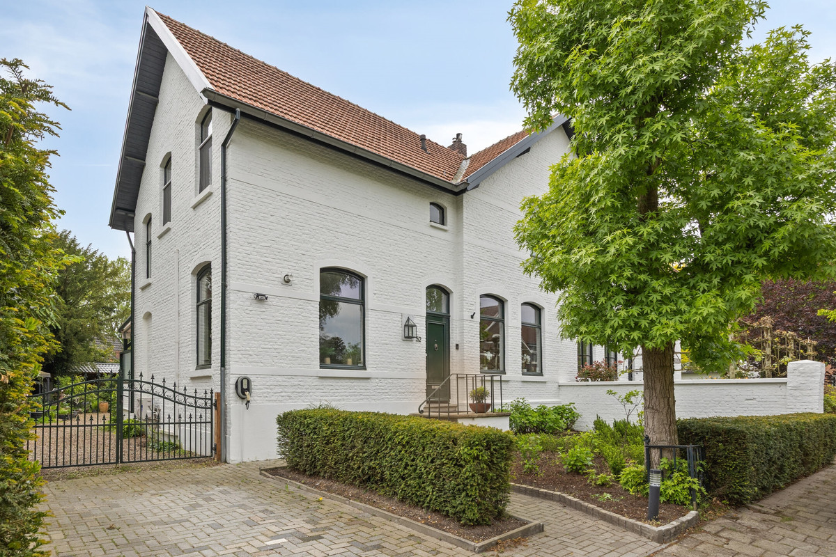 Twee-onder-één-kap te koop: Marialaan 52, Budel-Dorplein