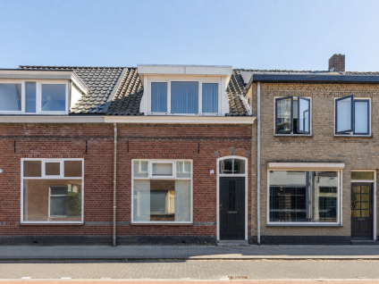 Hoevenseweg 46