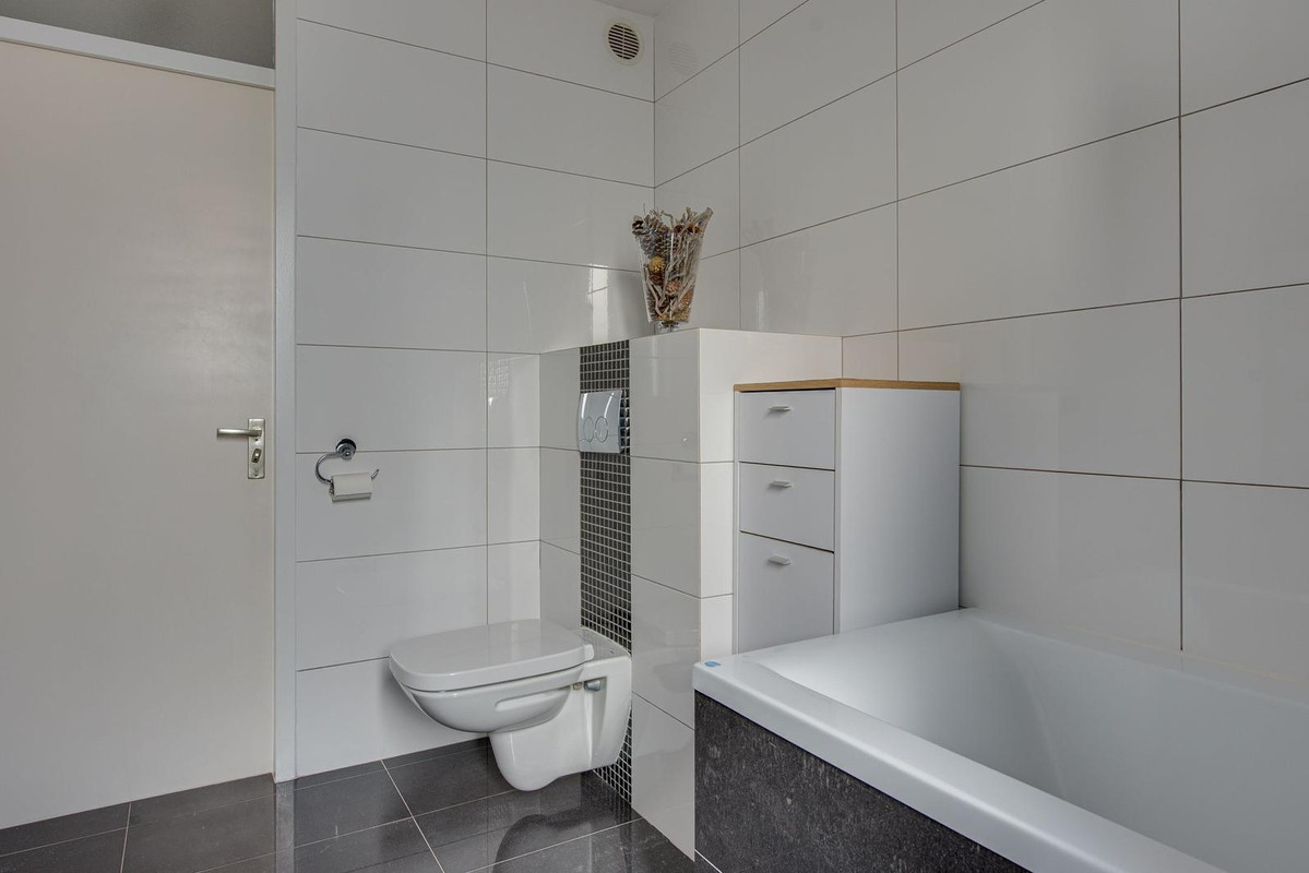 Hoekwoning te koop: De Aanstee 6, Diessen