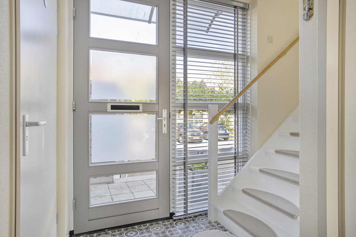 Tussenwoning te koop: De Triomfboog 30, Enschede
