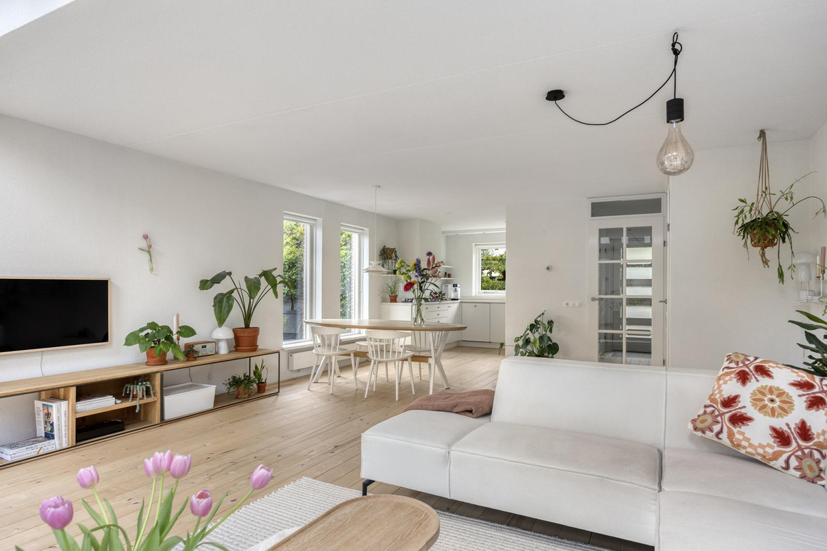 Hoekwoning te koop: Bleekveld 2, Den Hoorn