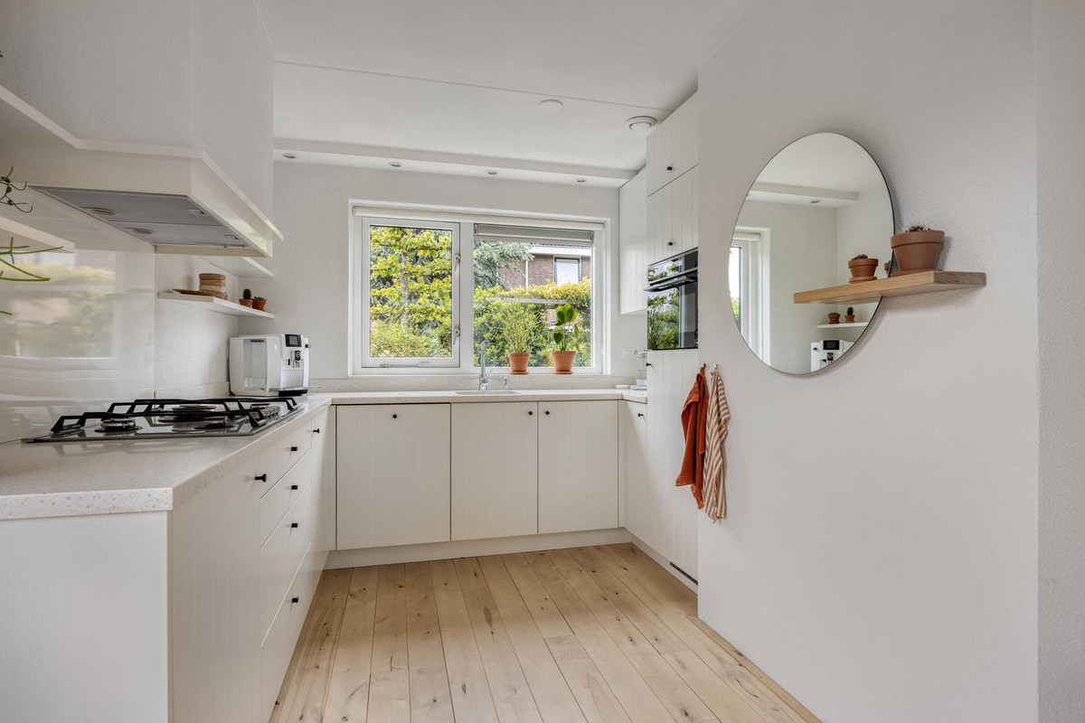 Hoekwoning te koop: Bleekveld 2, Den Hoorn