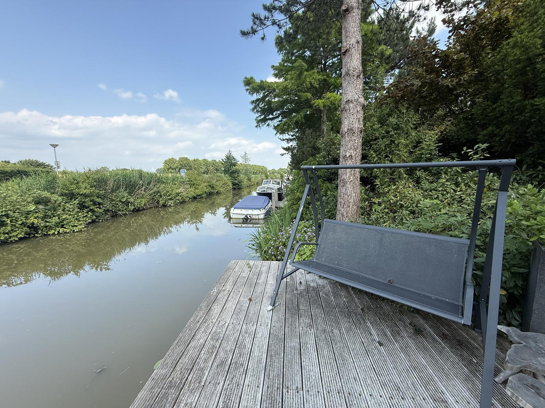 Vrijstaande woning te koop: Galgendijk 3, Dinteloord