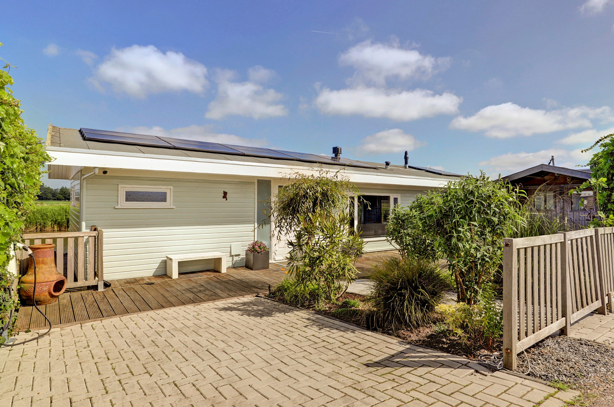 Woning te koop: Ringdijk 36AR, Wijdewormer