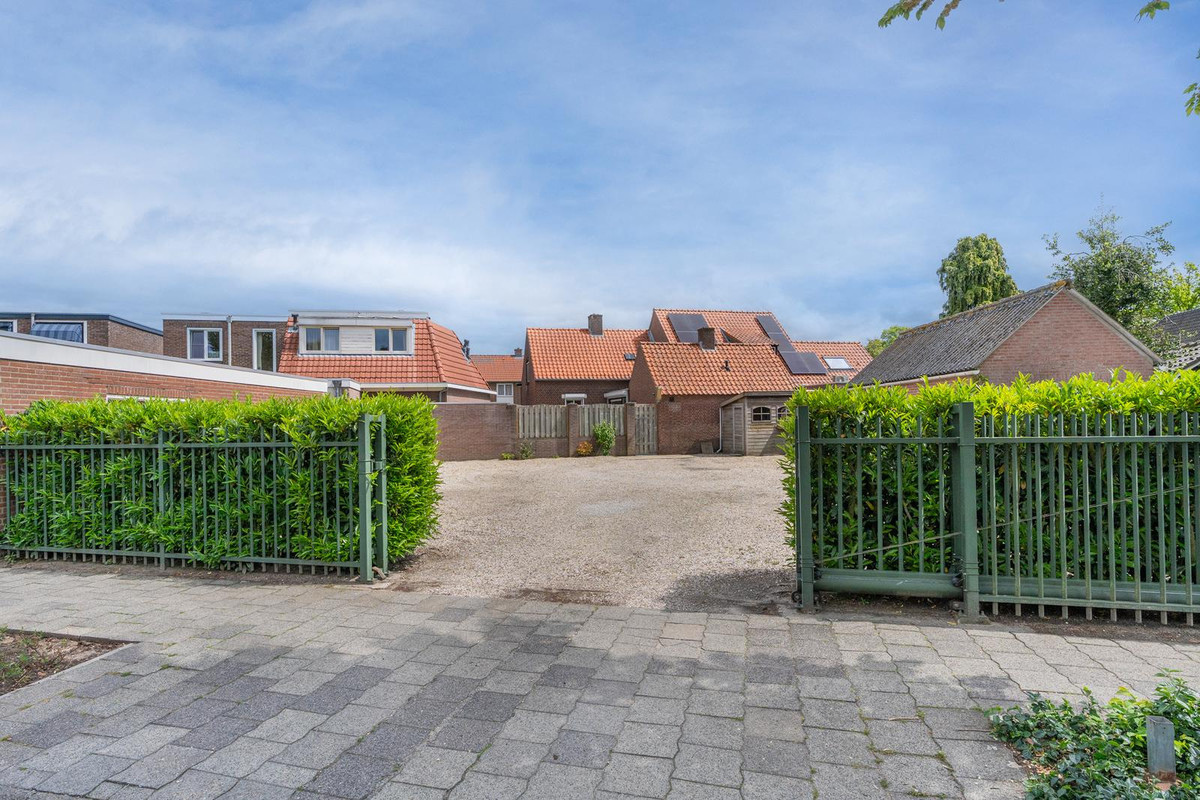 Twee-onder-één-kap te koop: Korenstraat 7, Sint-Michielsgestel