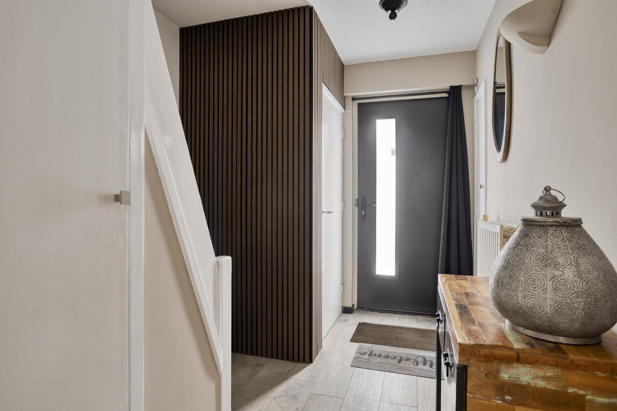 Tussenwoning te koop: Kamperfoeliestraat 30, Waalwijk