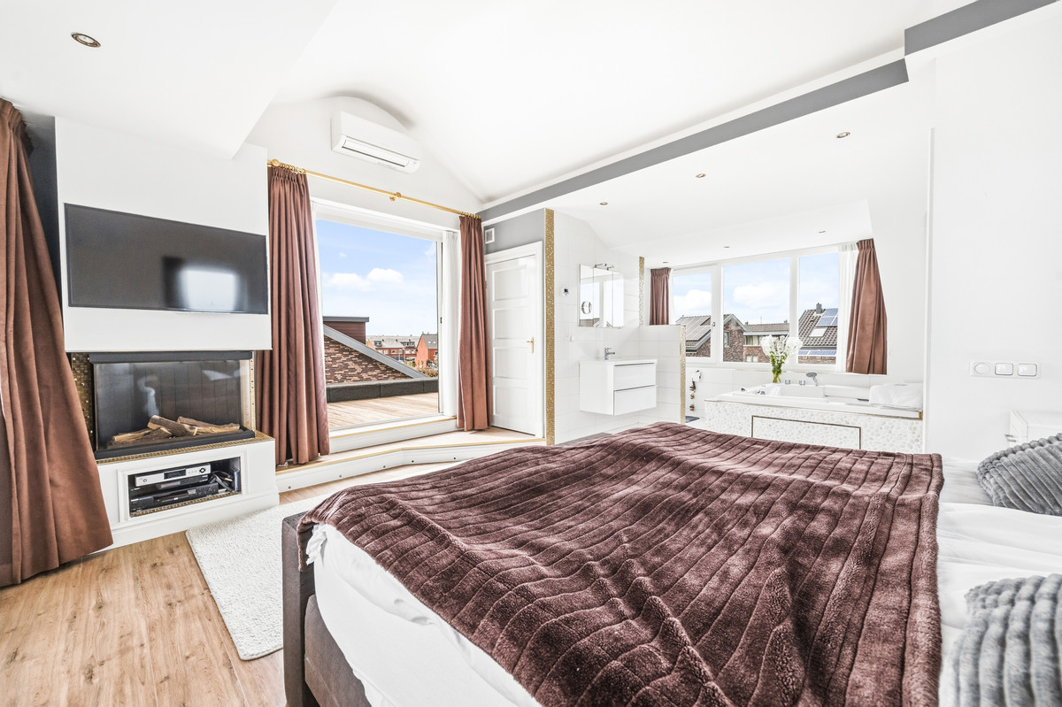 Vrijstaande woning te koop: Marcus Aureliuslaan 18, 'S-Gravenhage