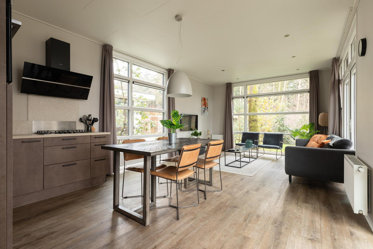Vrijstaande woning te koop: Immenweg 15R90, Lunteren