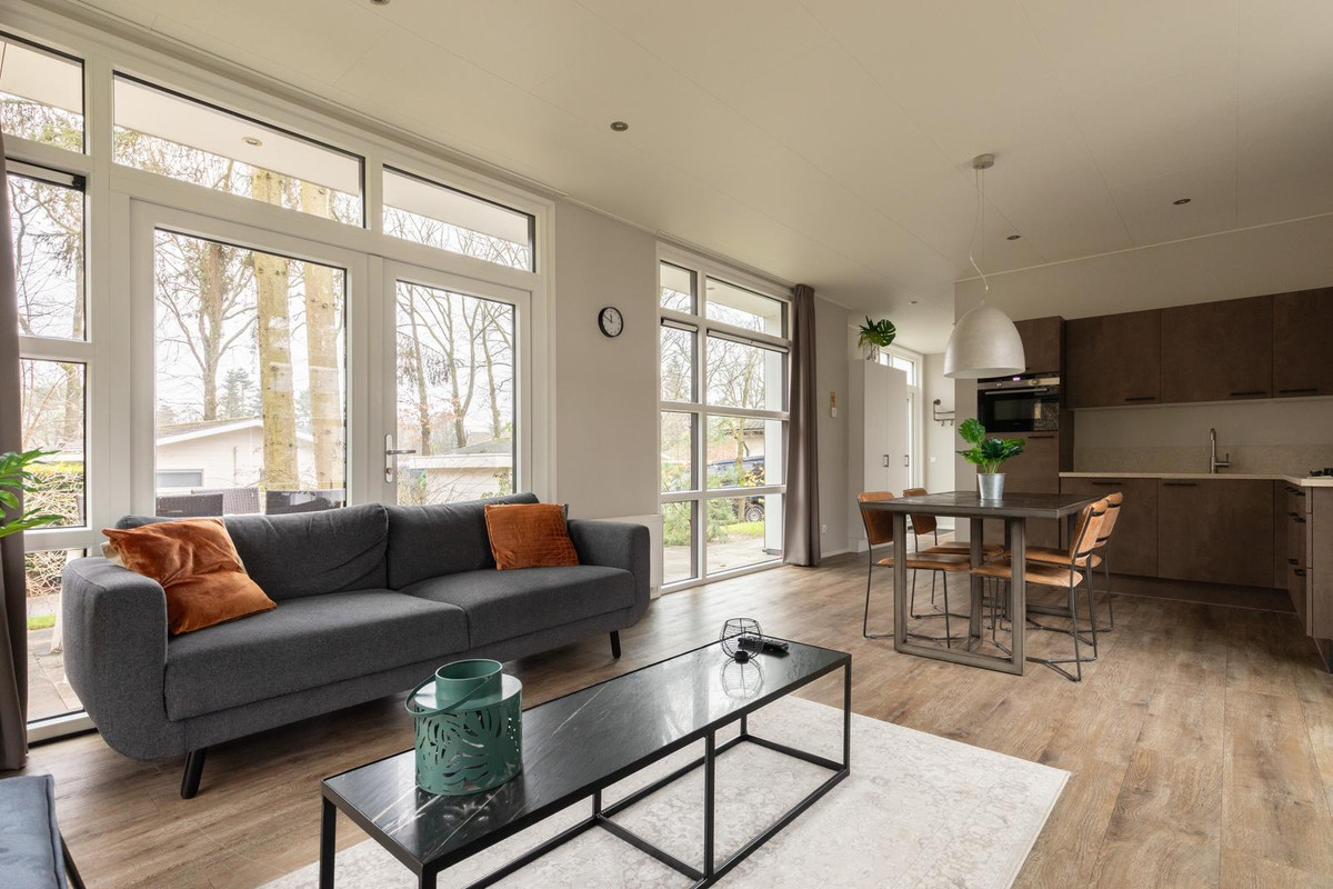 Vrijstaande woning te koop: Immenweg 15R90, Lunteren