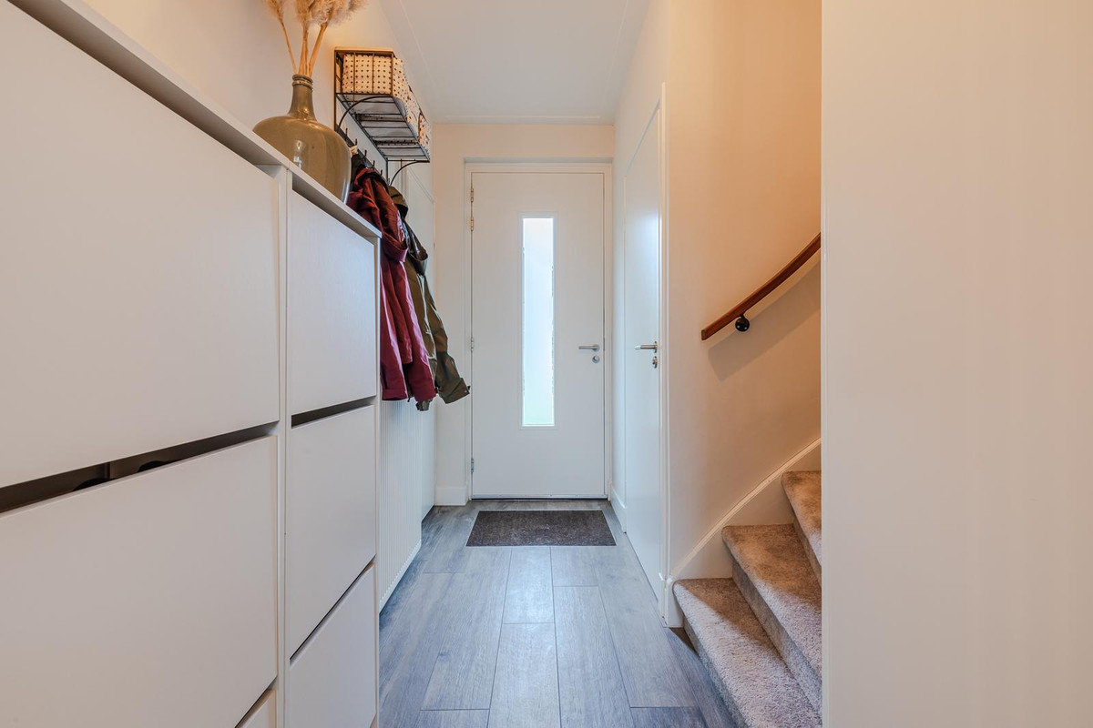 Twee-onder-één-kap te koop: Burgemeester Magneestraat 12, Luyksgestel