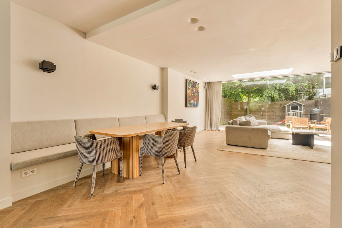 Tussenwoning te koop: Hillenraadt 32, Amsterdam