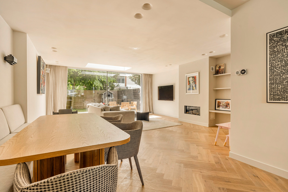 Tussenwoning te koop: Hillenraadt 32, Amsterdam