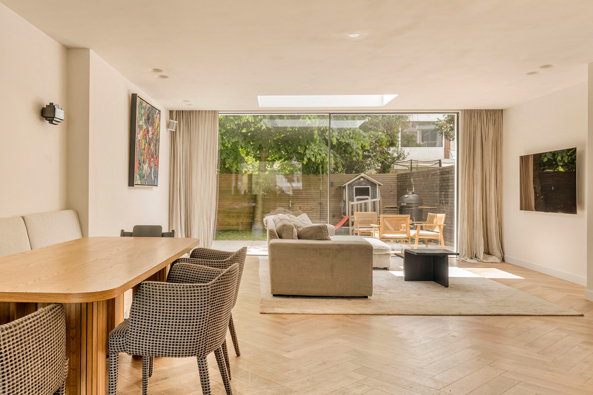 Tussenwoning te koop: Hillenraadt 32, Amsterdam