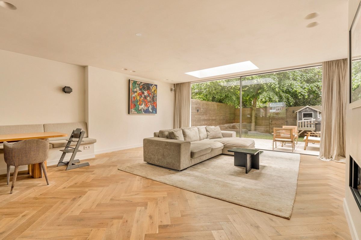 Tussenwoning te koop: Hillenraadt 32, Amsterdam