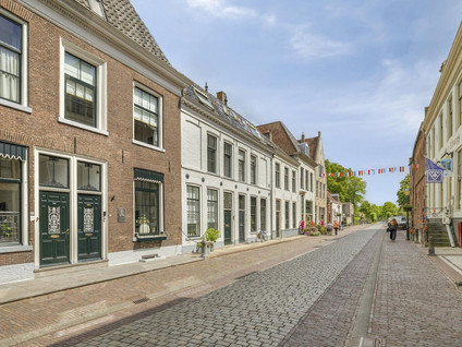 Jufferenstraat 17