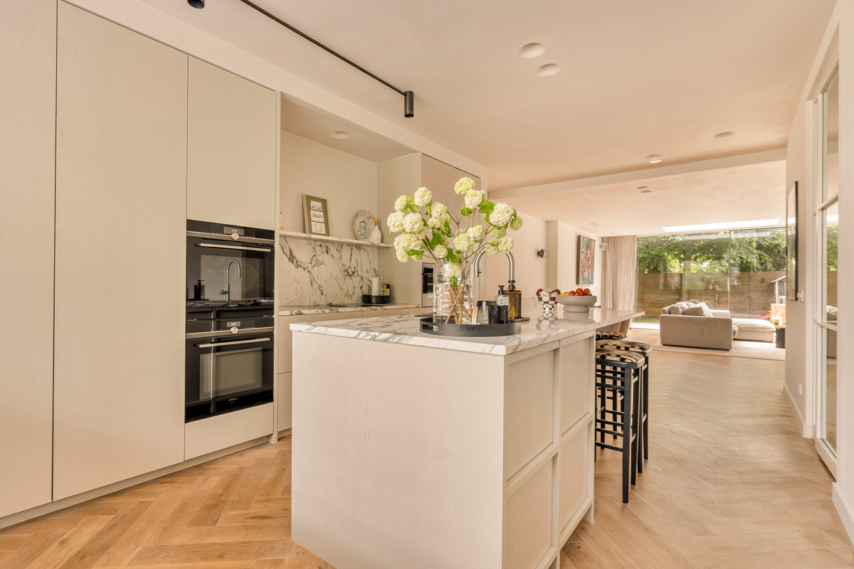 Tussenwoning te koop: Hillenraadt 32, Amsterdam