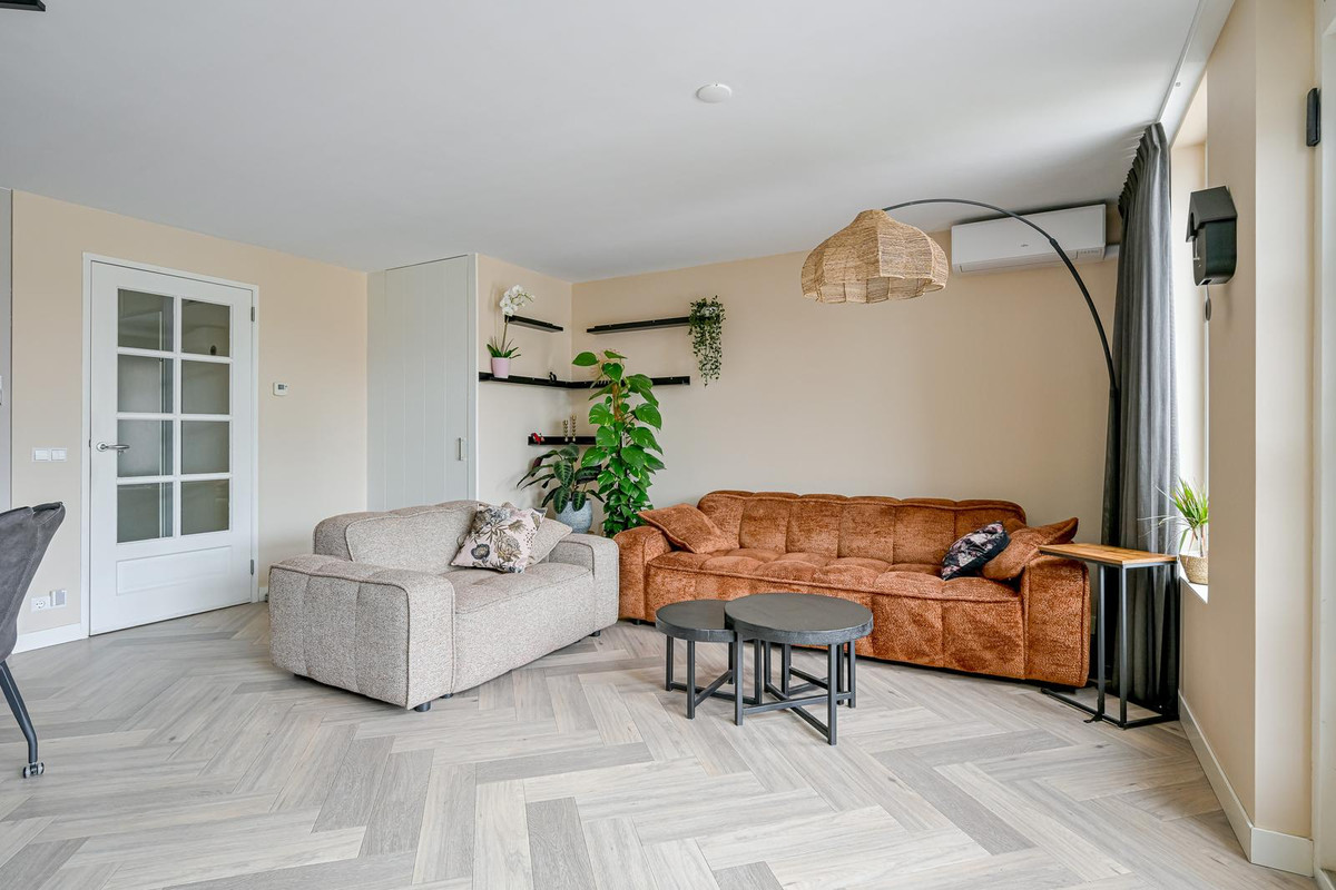 Tussenwoning te koop: Rie Beisenherzland 5, Heerhugowaard