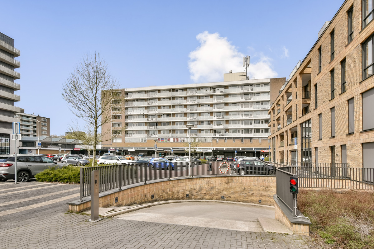 Appartement te koop: Kostverlorenhof 117, Amstelveen