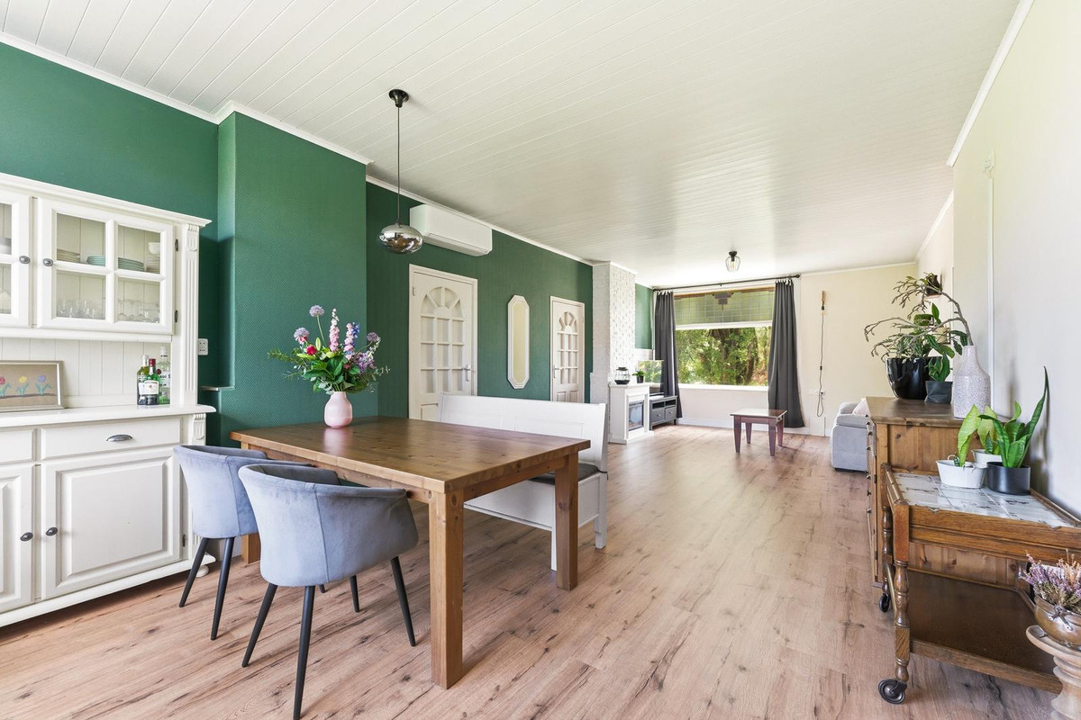 Appartement te koop: Messchaertplein 23, Vlaardingen