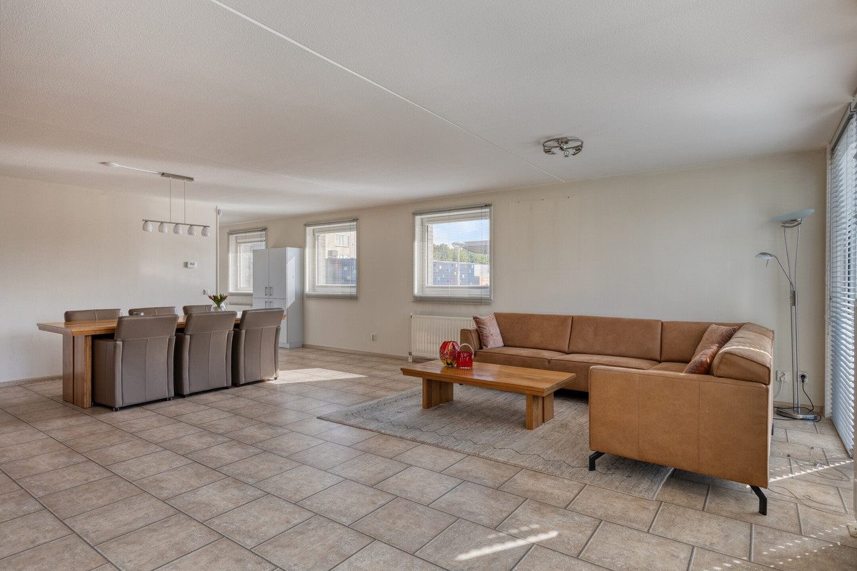 Appartement te koop: De Boulevard 203, Bergen Op Zoom