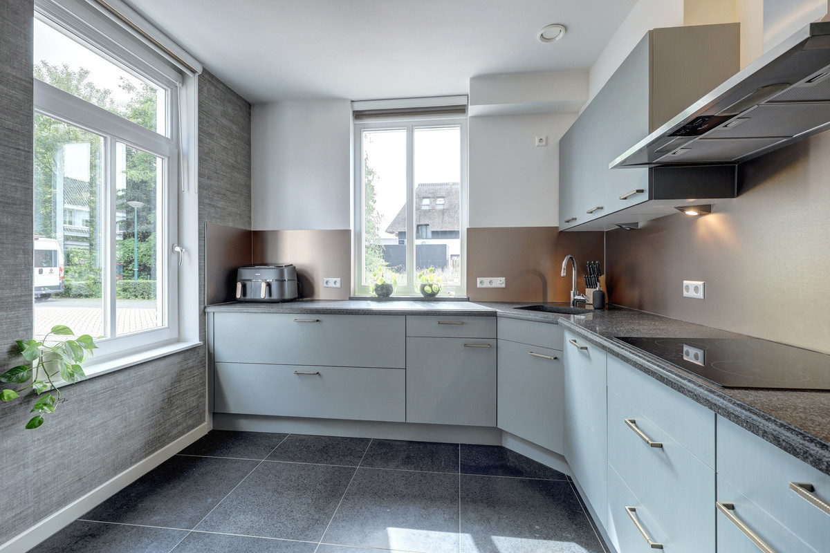Tussenwoning te koop: Voorthof 5, Riethoven