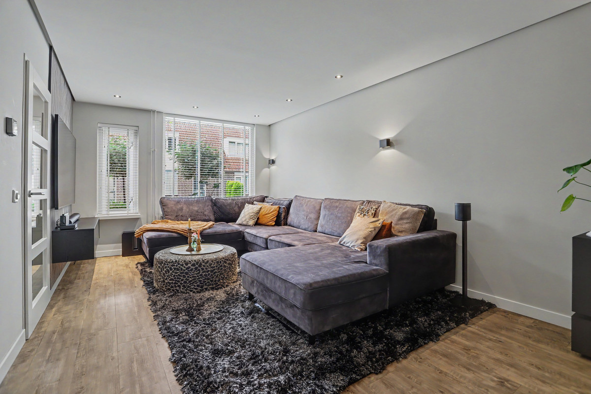 Tussenwoning te koop: Deneburg 12, Reusel