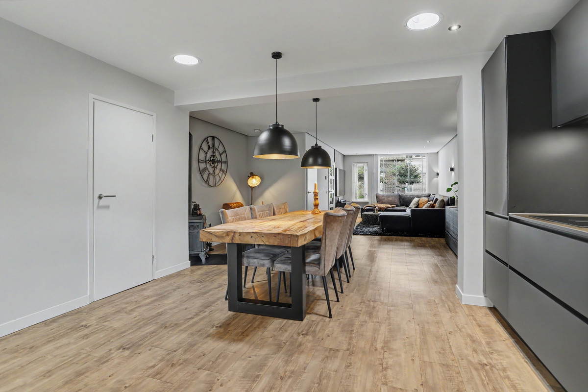 Tussenwoning te koop: Deneburg 12, Reusel