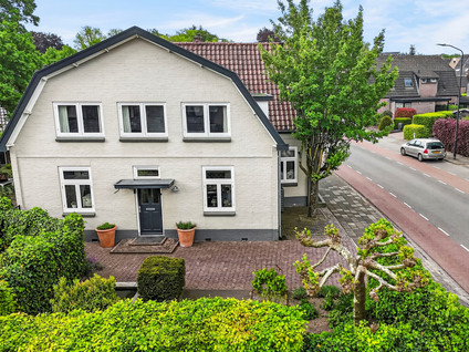 Hoofdweg 52