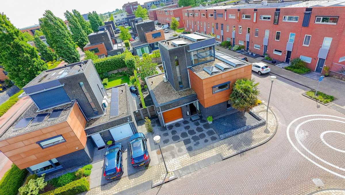 Vrijstaande woning te koop: Villa Dotterbloem 19, Waalwijk