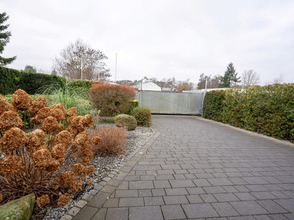 Annastraße 81 