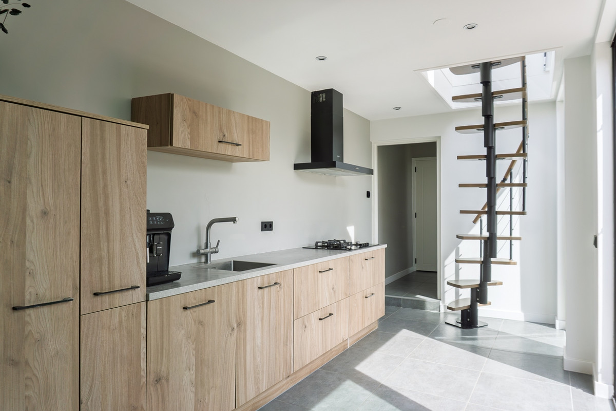 Tussenwoning te koop: Artilleriestraat 83, Bergen Op Zoom