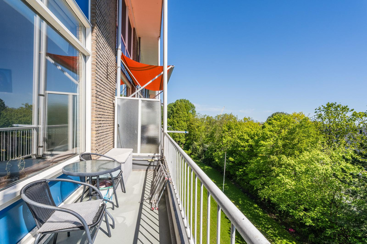 Appartement te koop: Roemer Visscherstraat 152, Vlaardingen