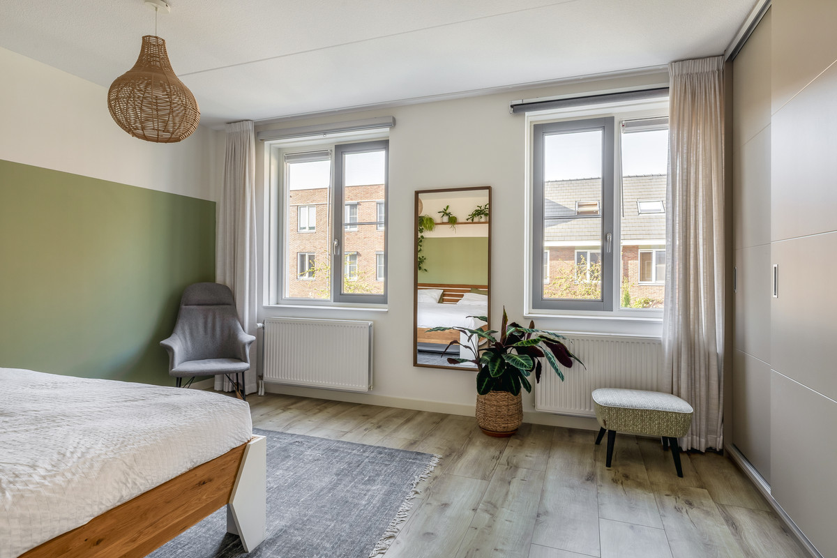 Tussenwoning te koop: Tapstraat 8, Rotterdam