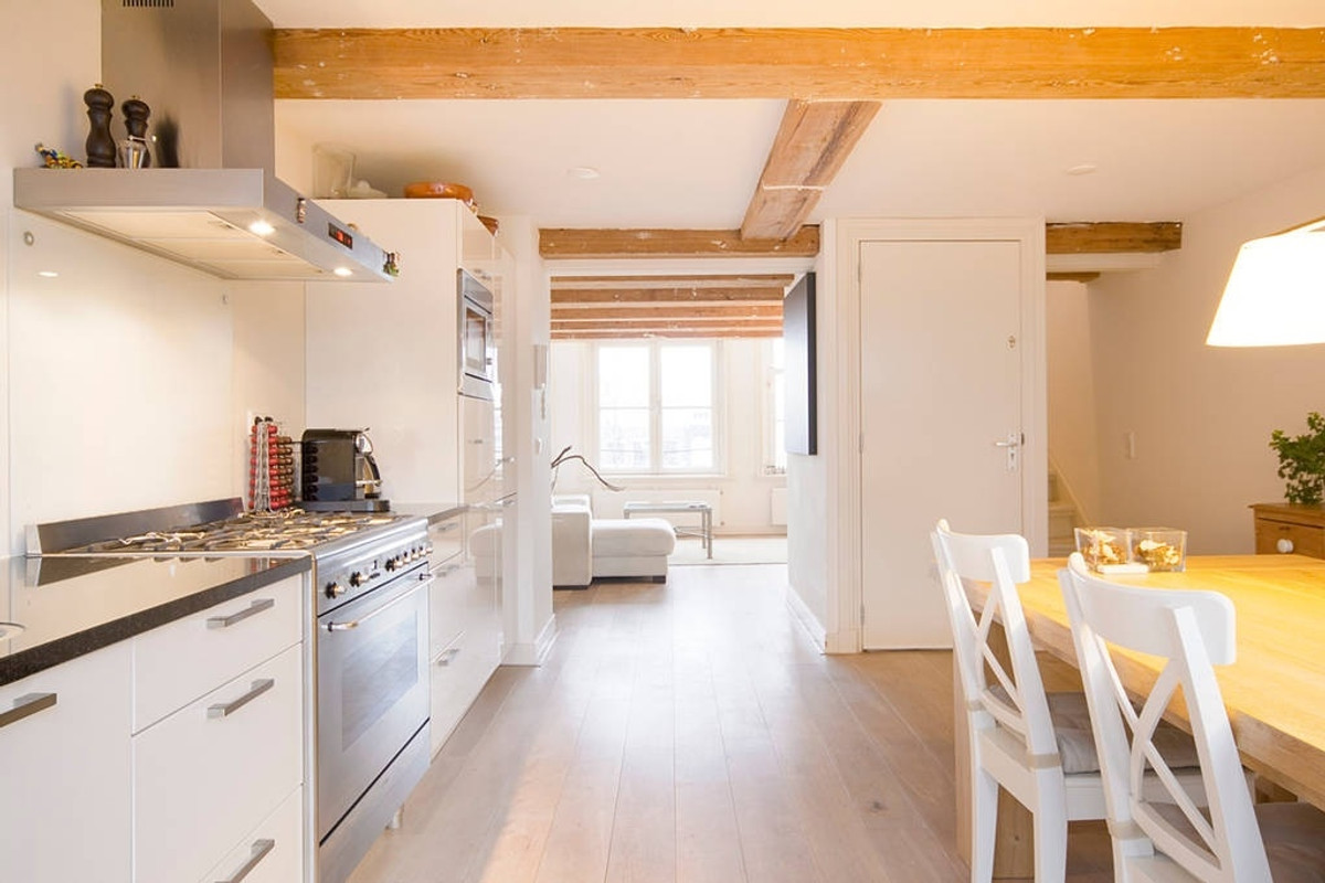 Appartement te huur: Singel 25F, Amsterdam