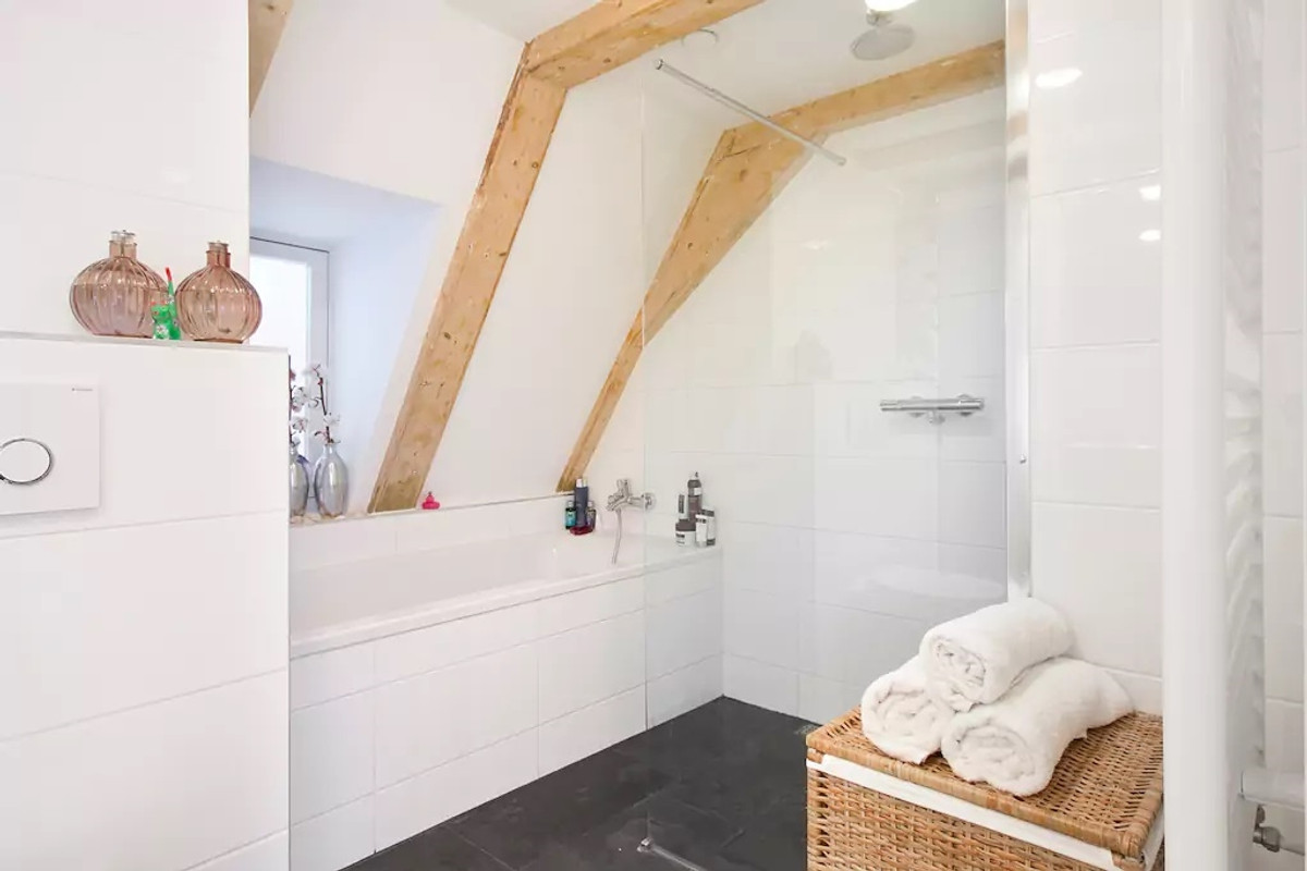 Appartement te huur: Singel 25F, Amsterdam