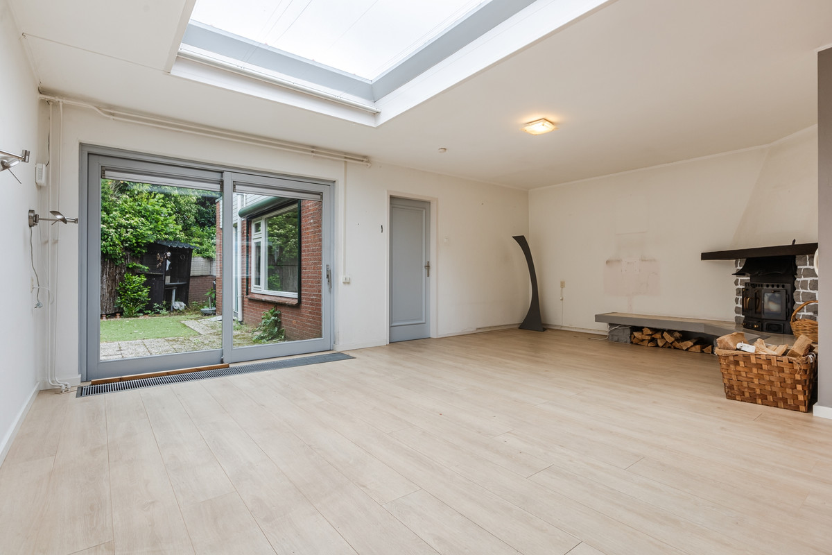 Hoekwoning te koop: Kometenlaan 77, Bergen Op Zoom