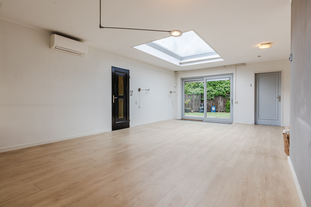 Hoekwoning te koop: Kometenlaan 77, Bergen Op Zoom