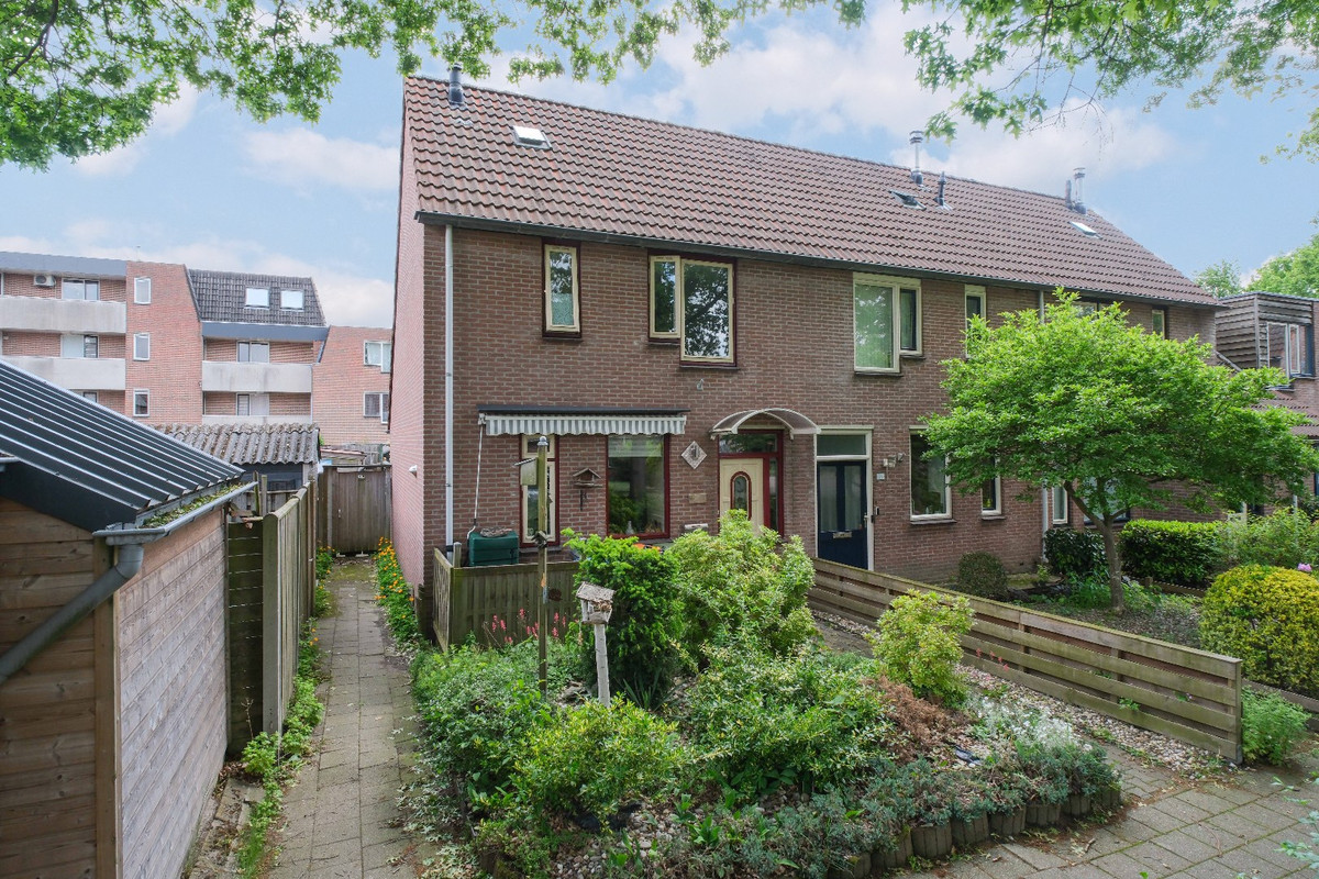 Hoekwoning te koop: De Fazant 117, Almelo